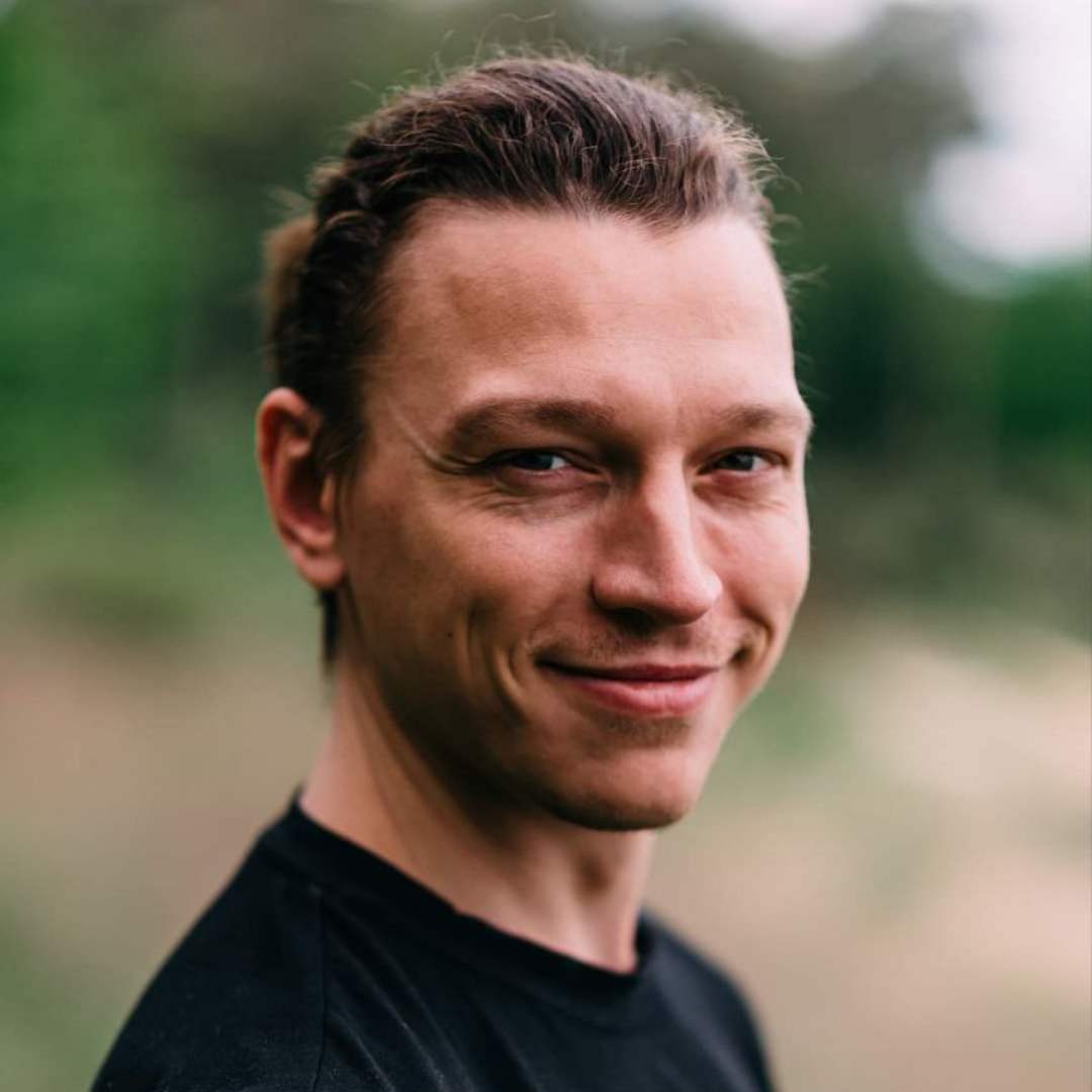 Андрей массажист